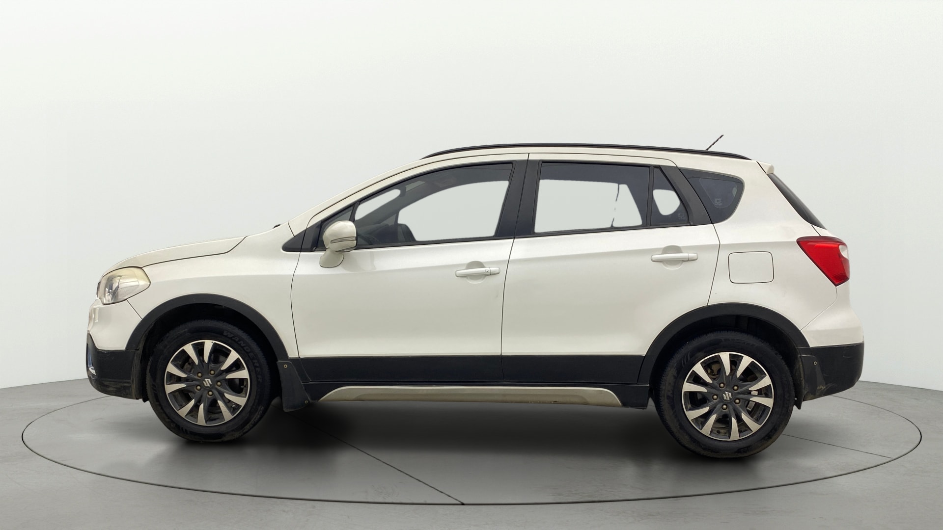 View 2020 Maruti Suzuki 1000 Base Variant Image 6 Used 2020 Maruti Suzuki 1000 Base Variant Image 6