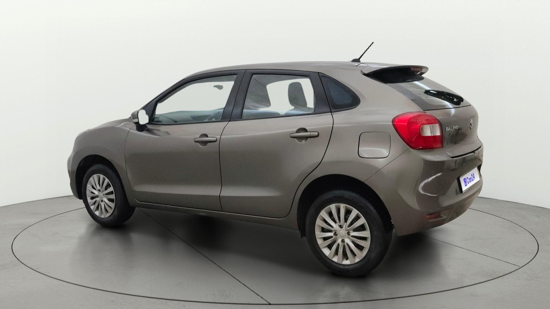 View 2020 Maruti Suzuki 1000 Base Variant Image 2 Used 2020 Maruti Suzuki 1000 Base Variant Image 2