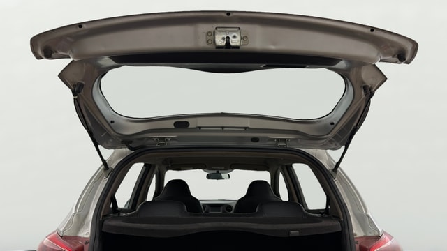 View Hyundai Grand i10 Image 16 Used Hyundai Grand i10 Image 16