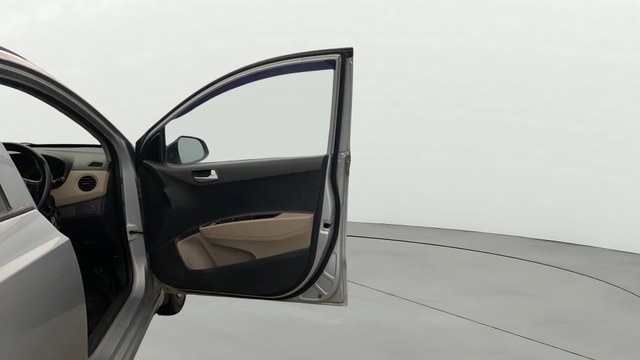 View Hyundai Grand i10 Image 49 Used Hyundai Grand i10 Image 49