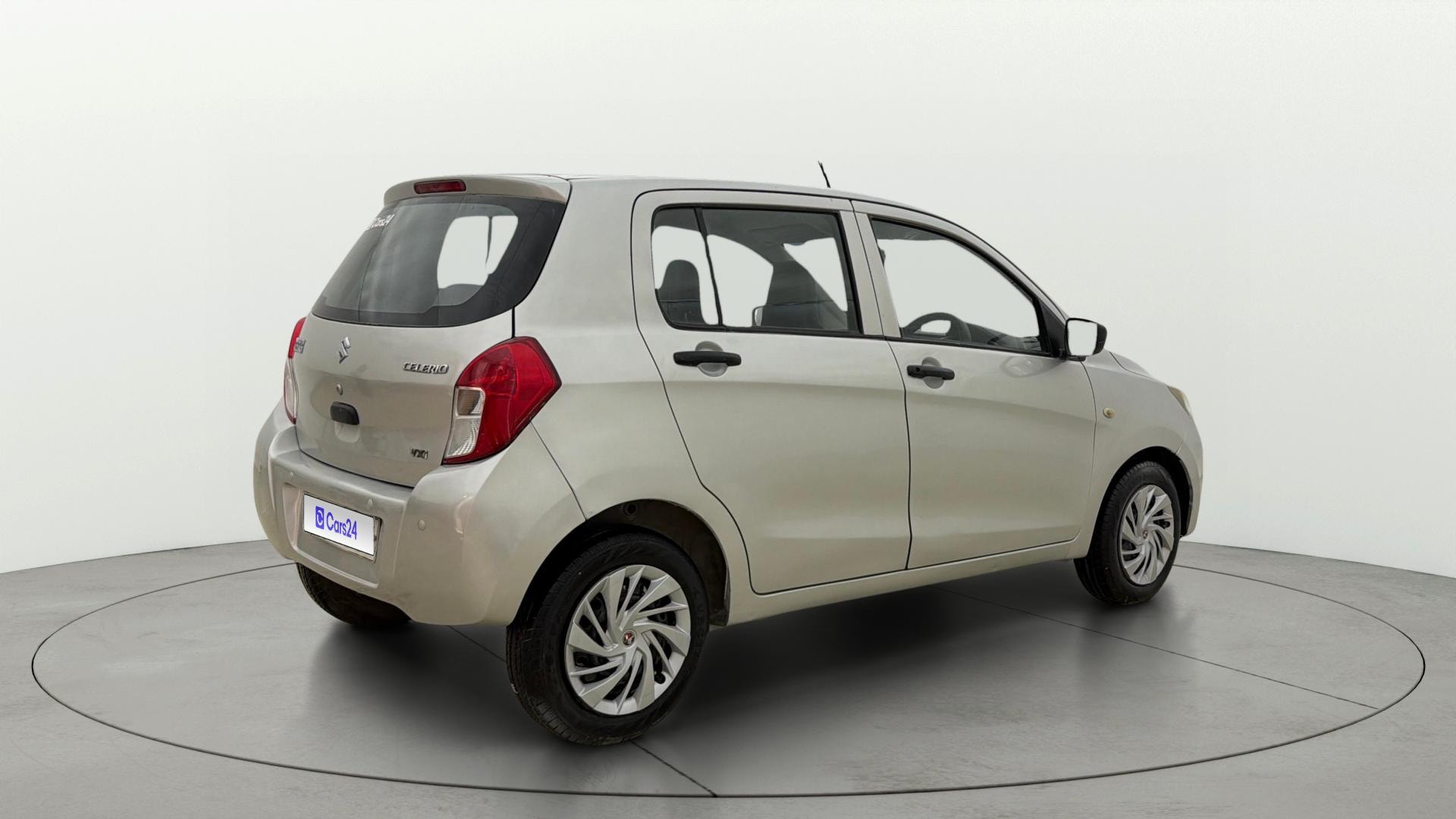 Used 2016 Maruti Suzuki 1000 Used 2016 Maruti Suzuki 1000
