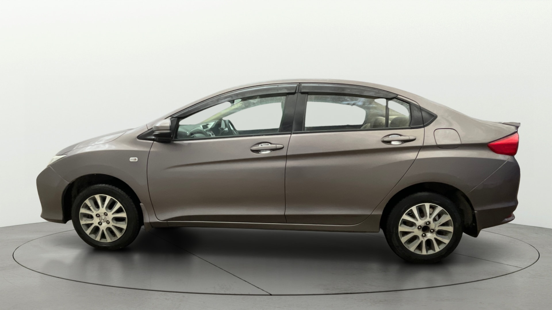 View 2014 Honda City ZX MT Diesel Anniversary Edition Image 25 Used 2014 Honda City ZX MT Diesel Anniversary Edition Image 25