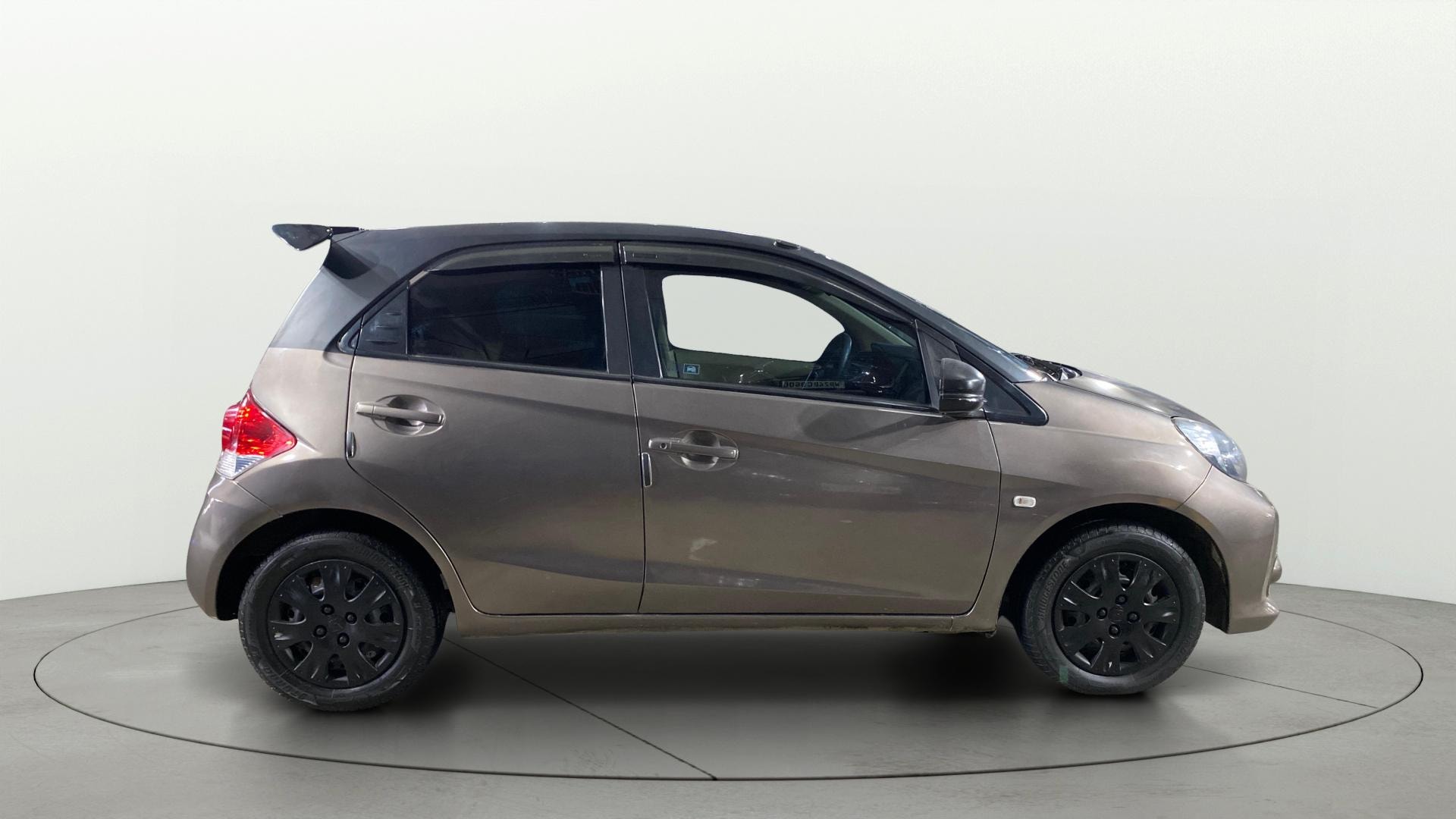 View 2017 Honda Brio S MT Petrol Image 8 Used 2017 Honda Brio S MT Petrol Image 8