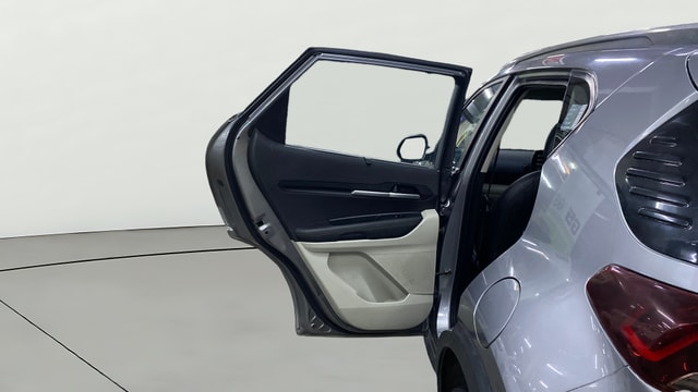View Kia Sonet Image 15 Used Kia Sonet Image 15