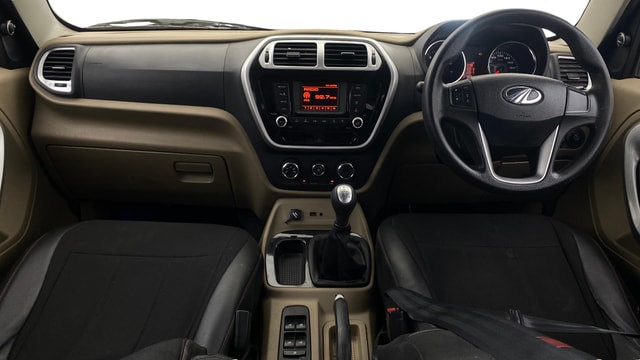 View Mahindra TUV300 Image 15 Used Mahindra TUV300 Image 15