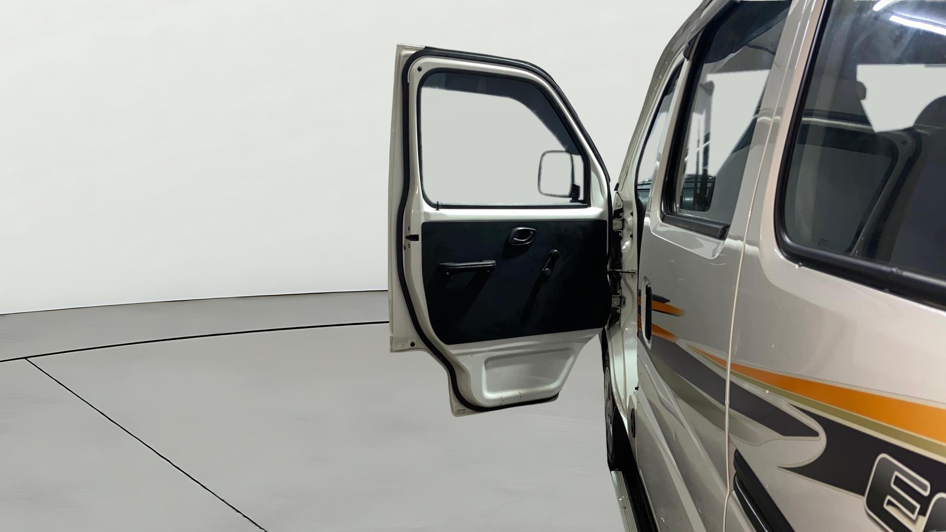 View 2025 Maruti Suzuki 1000 Base Variant Image 31 Used 2025 Maruti Suzuki 1000 Base Variant Image 31