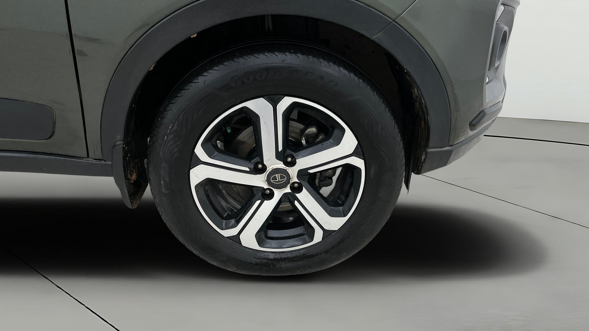 View 2022 Tata Nexon Revotron XE Image 45 Used 2022 Tata Nexon Revotron XE Image 45