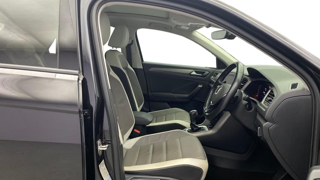 View Volkswagen T-Roc Image 25 Used Volkswagen T-Roc Image 25
