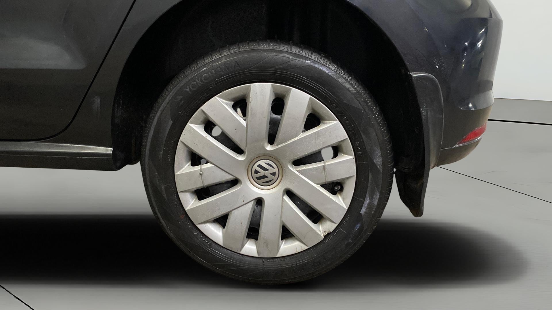 View 2014 Volkswagen Polo 1.2 Comfortline Petrol Image 11 Used 2014 Volkswagen Polo 1.2 Comfortline Petrol Image 11