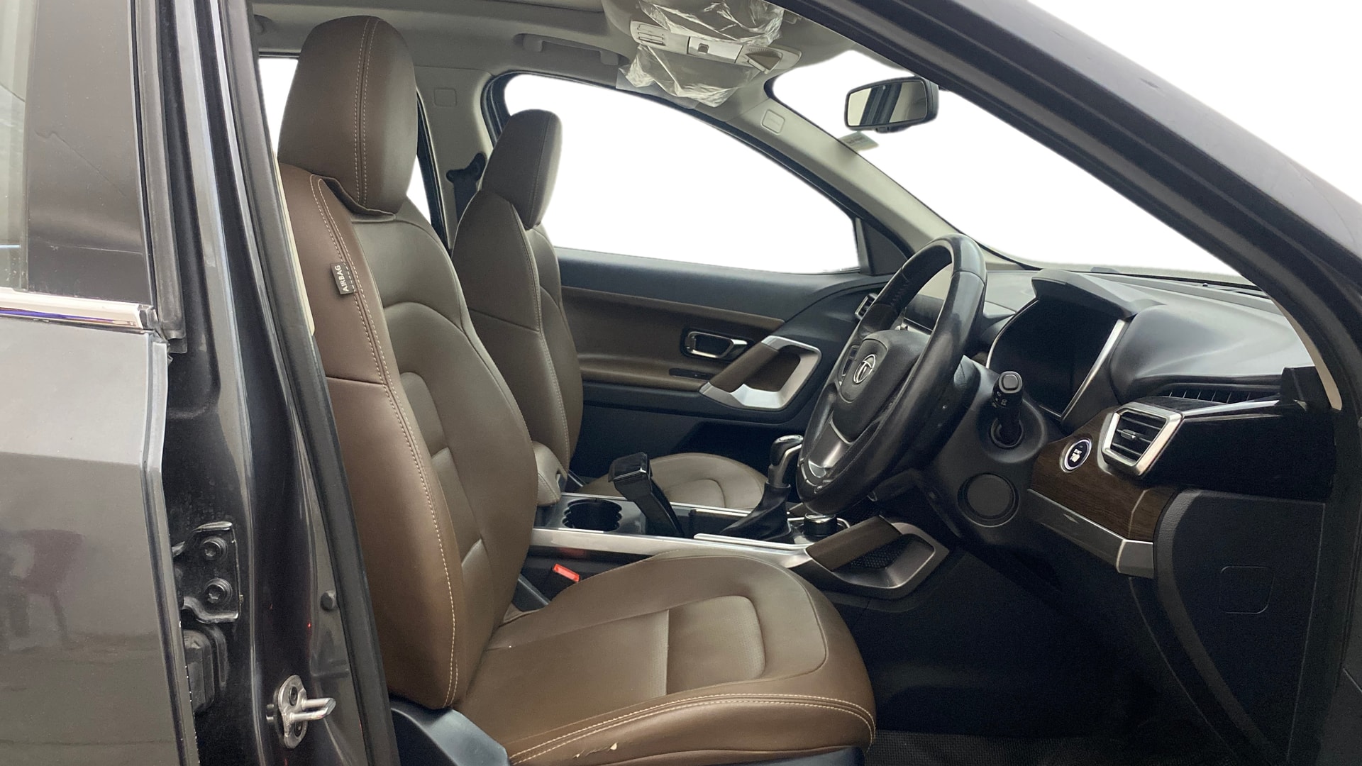 View 2021 Tata Harrier XE Image 27 Used 2021 Tata Harrier XE Image 27