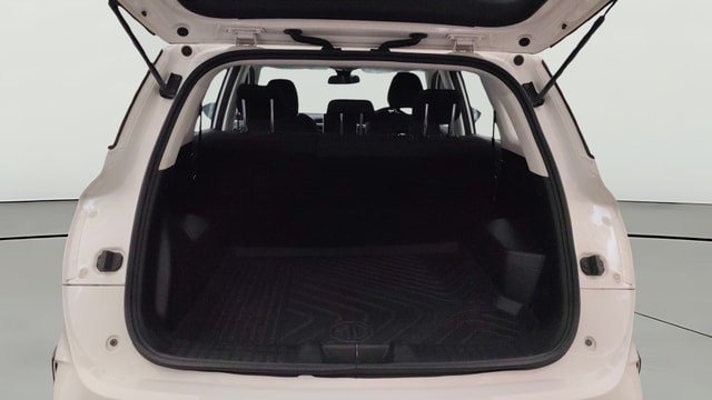 View MG Hector Image 40 Used MG Hector Image 40