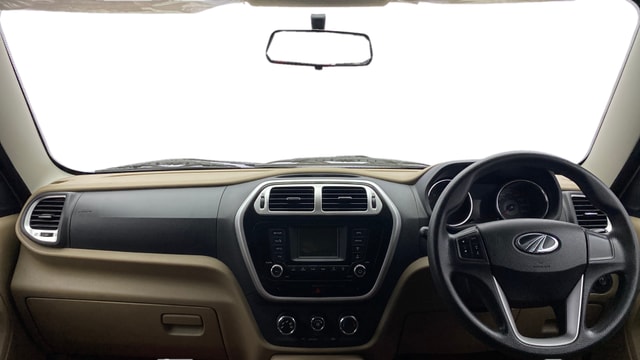 View Mahindra TUV300 Image 16 Used Mahindra TUV300 Image 16