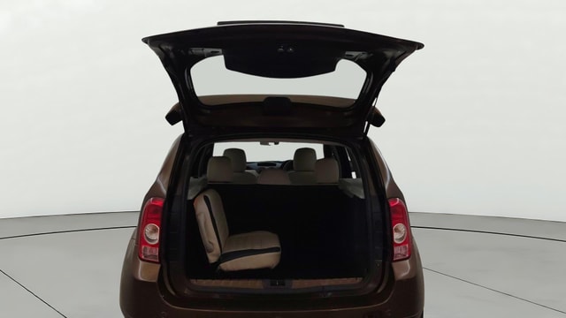 View Renault Duster Image 17 Used Renault Duster Image 17