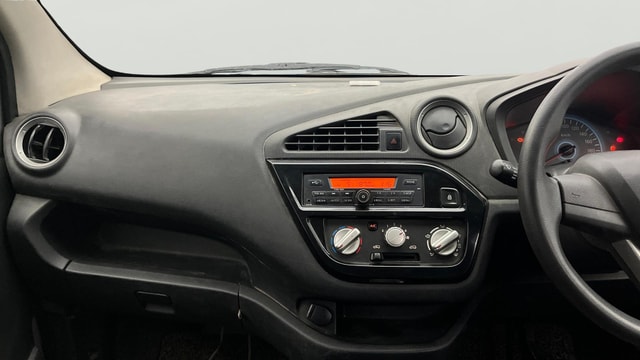 View Datsun Redi GO Image 17 Used Datsun Redi GO Image 17