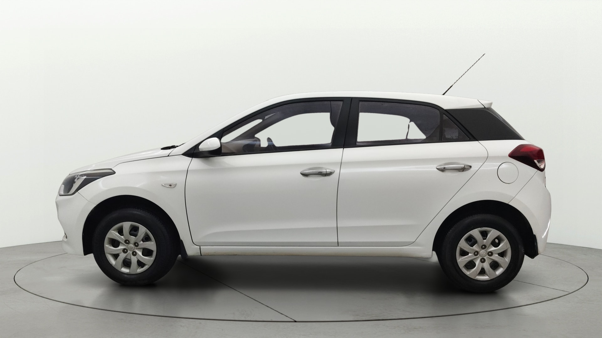 View 2015 Hyundai Elite i20 Magna 1.2 Image 5 Used 2015 Hyundai Elite i20 Magna 1.2 Image 5