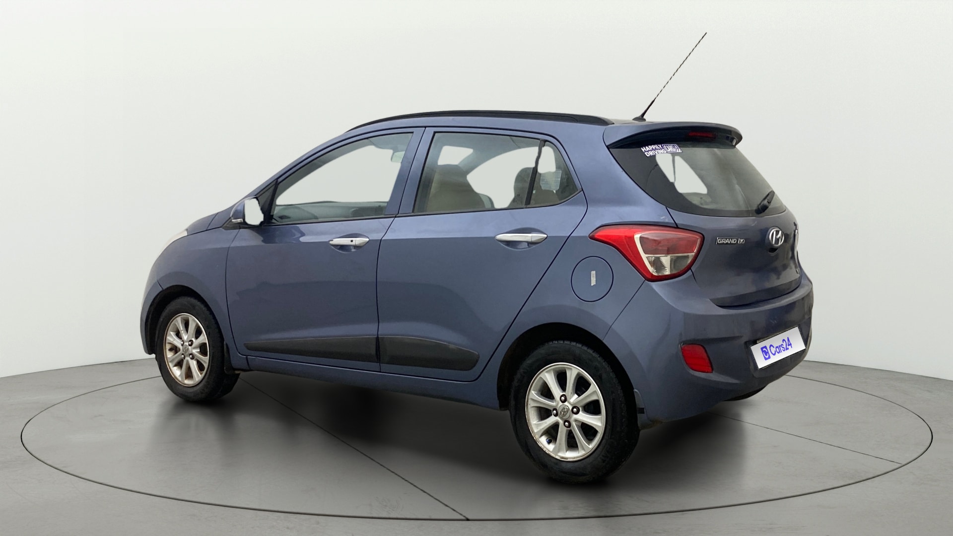 View 2015 Hyundai Grand i10 Asta AT 1.2 Kappa VTVT Image 2 Used 2015 Hyundai Grand i10 Asta AT 1.2 Kappa VTVT Image 2