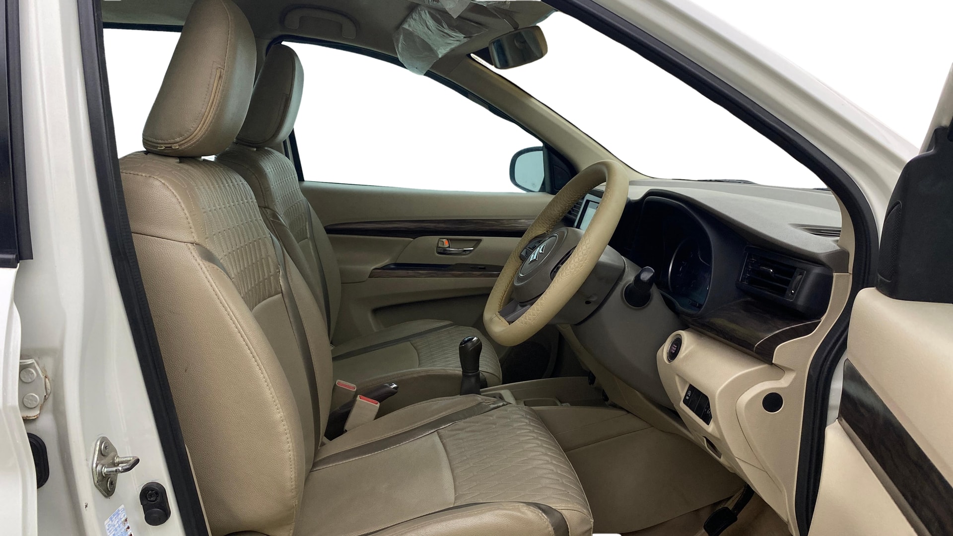 View 2020 Maruti Suzuki 1000 Base Variant Image 18 Used 2020 Maruti Suzuki 1000 Base Variant Image 18