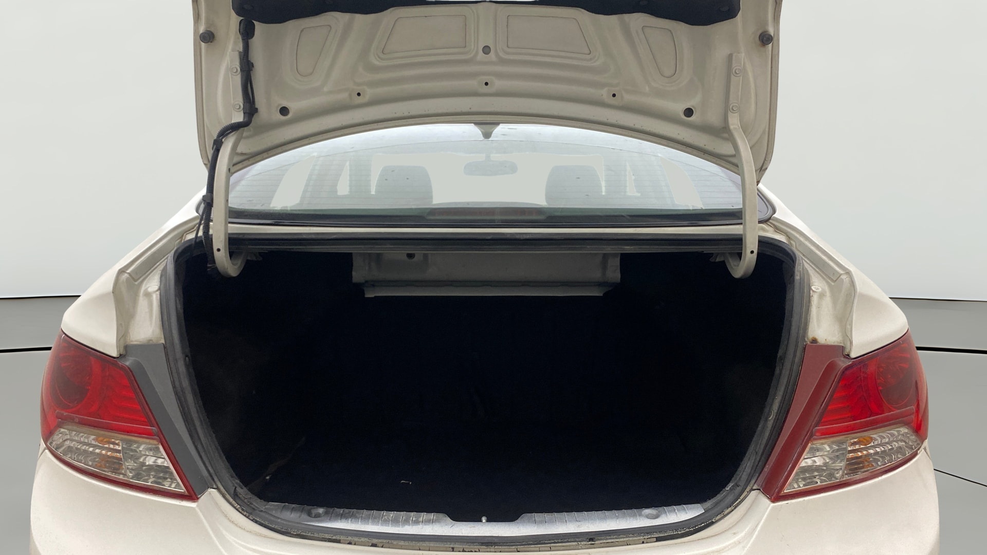 Used 2014 Hyundai Fluidic Verna Used 2014 Hyundai Fluidic Verna