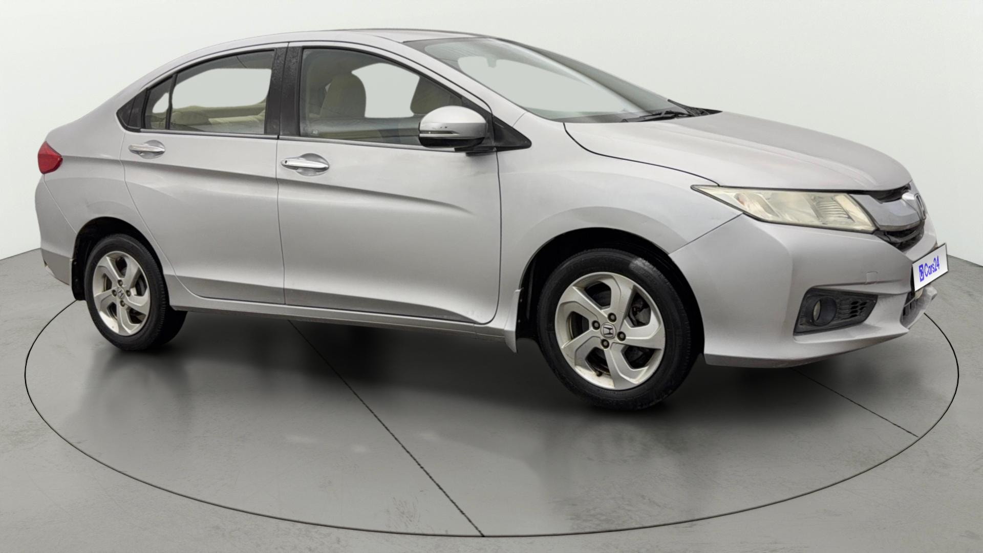 View 2015 Honda City ZX MT Diesel Anniversary Edition Image 23 Used 2015 Honda City ZX MT Diesel Anniversary Edition Image 23