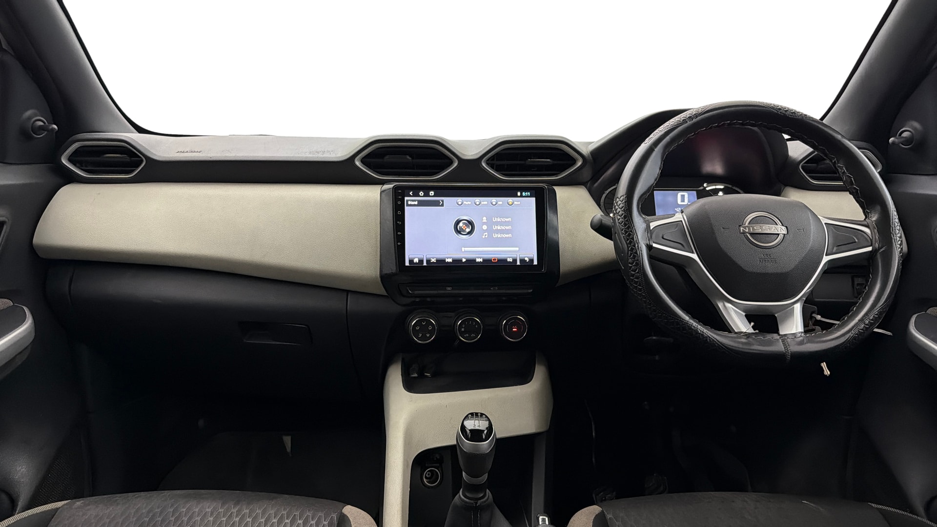 View 2022 Nissan Magnite XE Image 15 Used 2022 Nissan Magnite XE Image 15