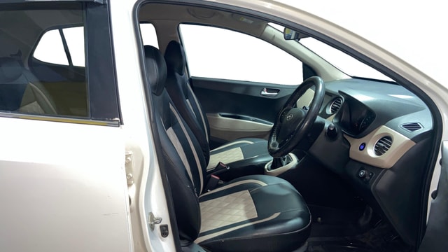 View Hyundai Grand i10 Image 17 Used Hyundai Grand i10 Image 17