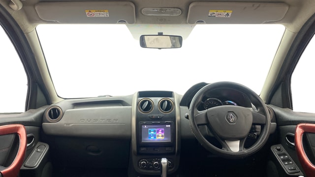 View Renault Duster Image 15 Used Renault Duster Image 15