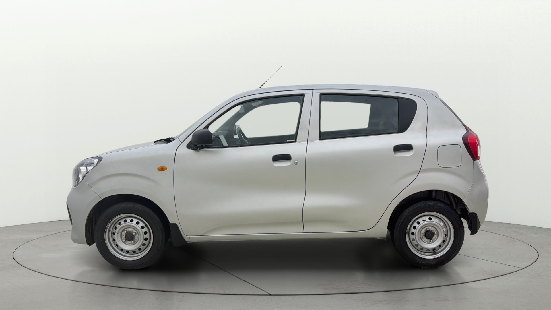 Used 2024 Maruti Suzuki 1000 Used 2024 Maruti Suzuki 1000