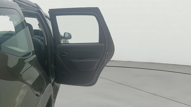 View Renault Duster Image 7 Used Renault Duster Image 7