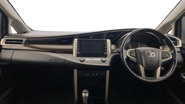 View Toyota Innova Crysta Image 32 Used Toyota Innova Crysta Image 32