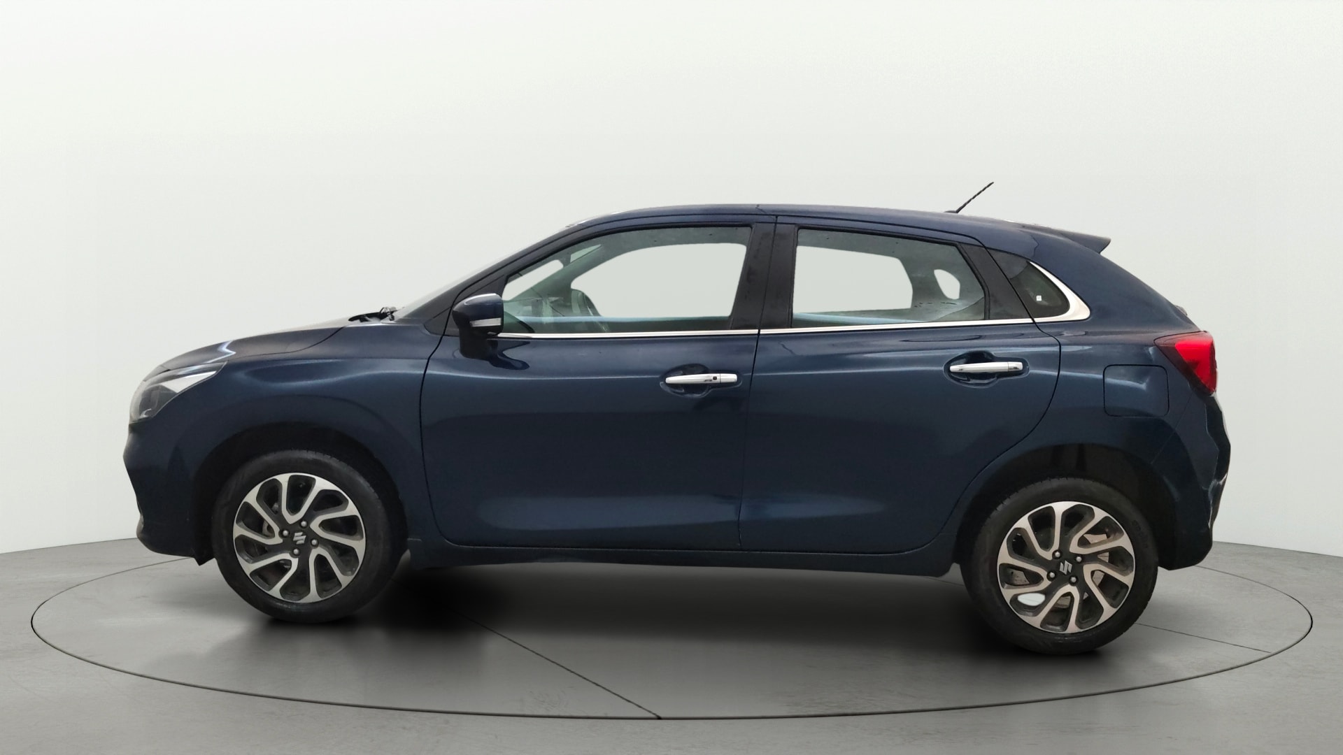 View 2024 Maruti Suzuki 1000 Base Variant Image 6 Used 2024 Maruti Suzuki 1000 Base Variant Image 6