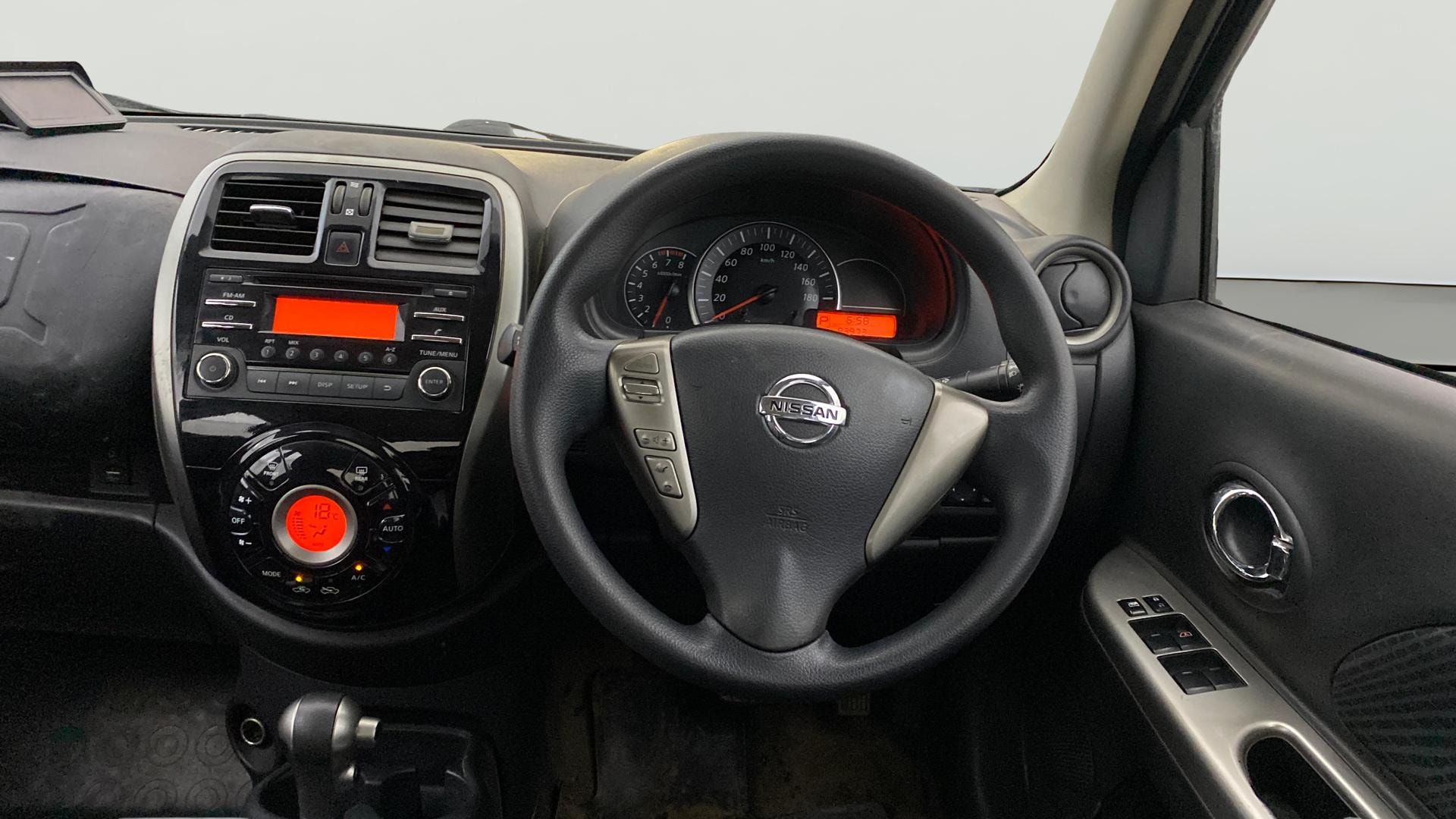 View 2016 Nissan Micra XV (CVT) Image 20 Used 2016 Nissan Micra XV (CVT) Image 20