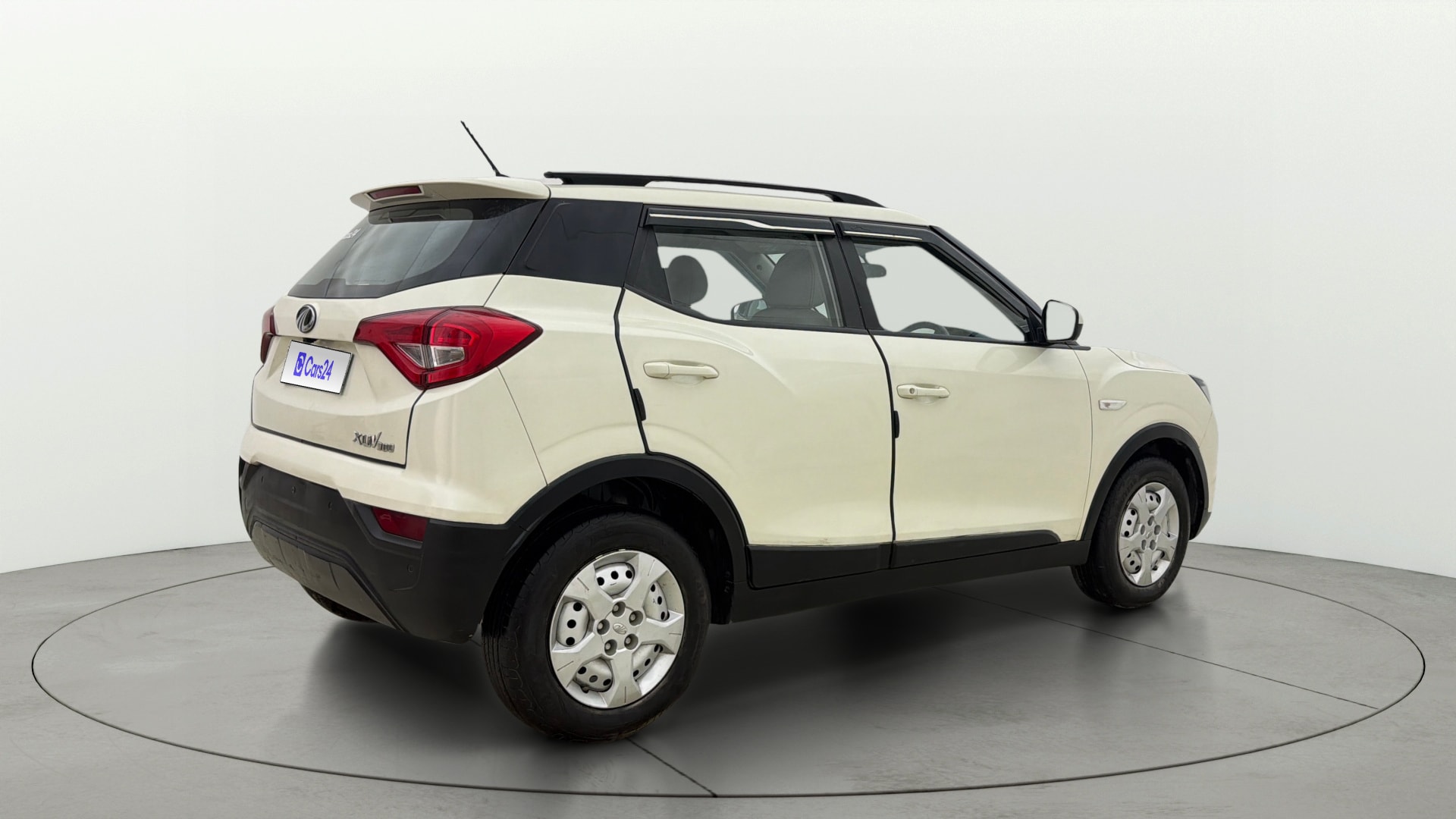 Used 2020 Mahindra XUV300 Used 2020 Mahindra XUV300
