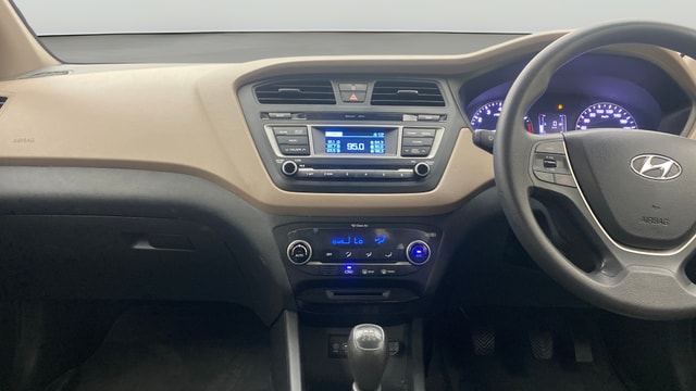View Hyundai Elite i20 Image 17 Used Hyundai Elite i20 Image 17