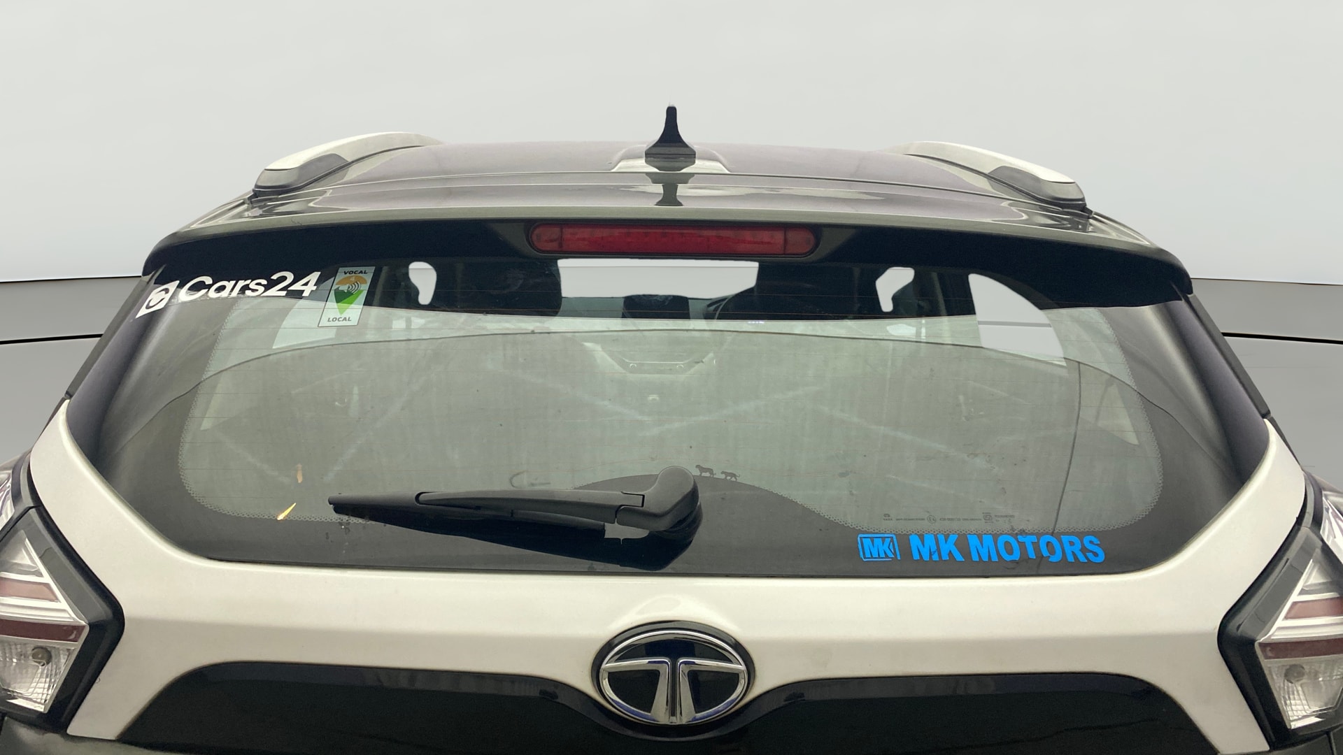 View 2021 Tata Nexon Revotron XE Image 5 Used 2021 Tata Nexon Revotron XE Image 5