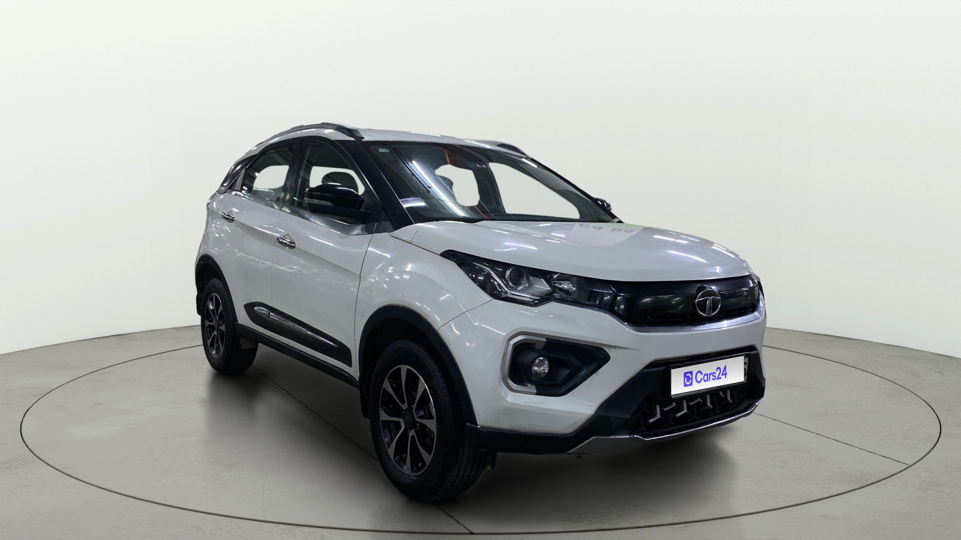 View 2020 Tata Nexon Revotron XZ Plus Luxs Jet Edition Image 14 Used 2020 Tata Nexon Revotron XZ Plus Luxs Jet Edition Image 14