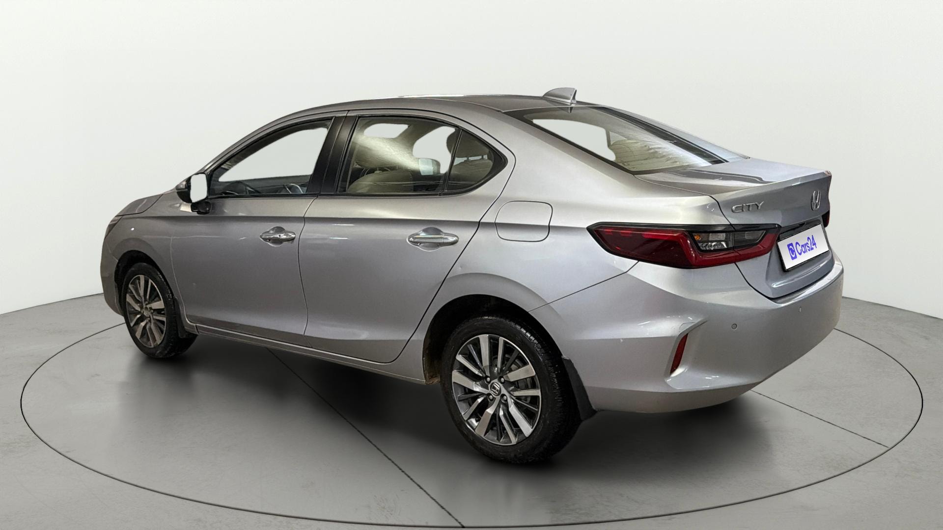 View 2020 Honda City ZX CVT Image 2 Used 2020 Honda City ZX CVT Image 2