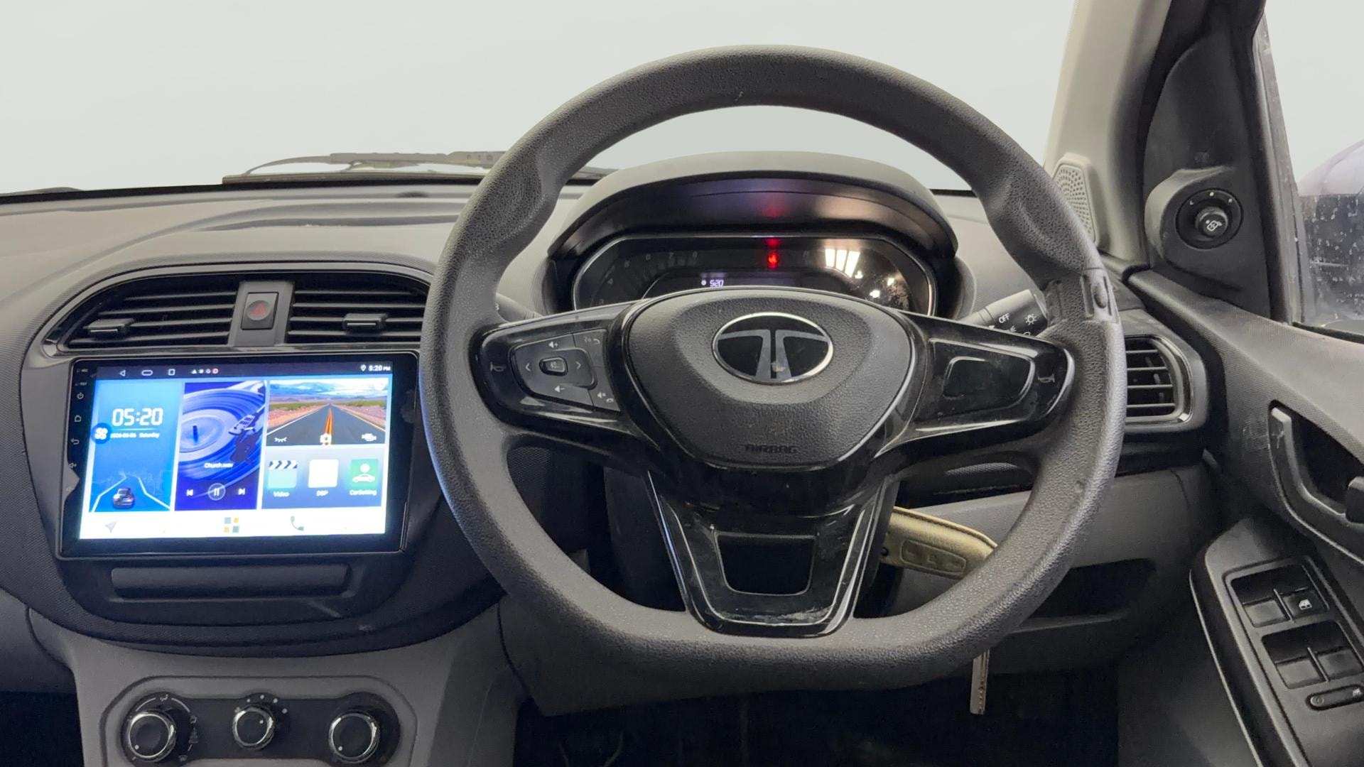 View 2024 Tata Tiago Revotorq XB Image 20 Used 2024 Tata Tiago Revotorq XB Image 20