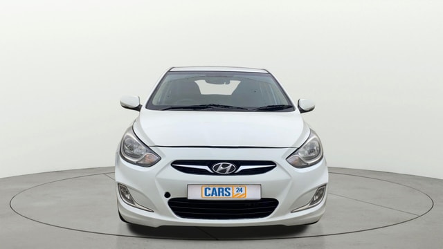View Hyundai Fluidic Verna Image 1 Used Hyundai Fluidic Verna Image 1