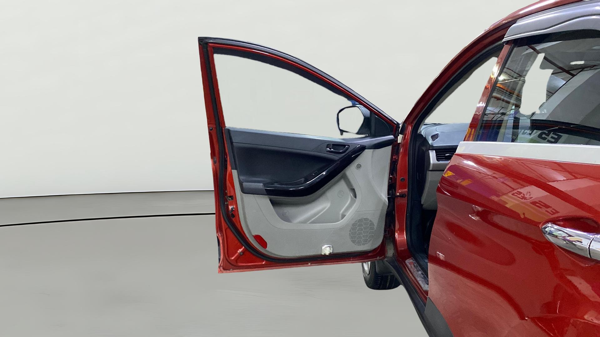 View 2018 Tata Nexon Revotorq XM Image 36 Used 2018 Tata Nexon Revotorq XM Image 36