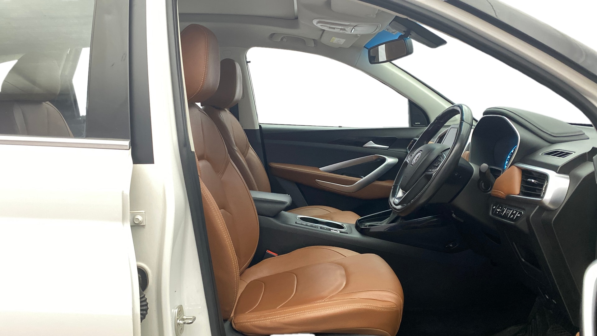 View 2021 MG Hector Plus Sharp CVT Petrol Image 19 Used 2021 MG Hector Plus Sharp CVT Petrol Image 19