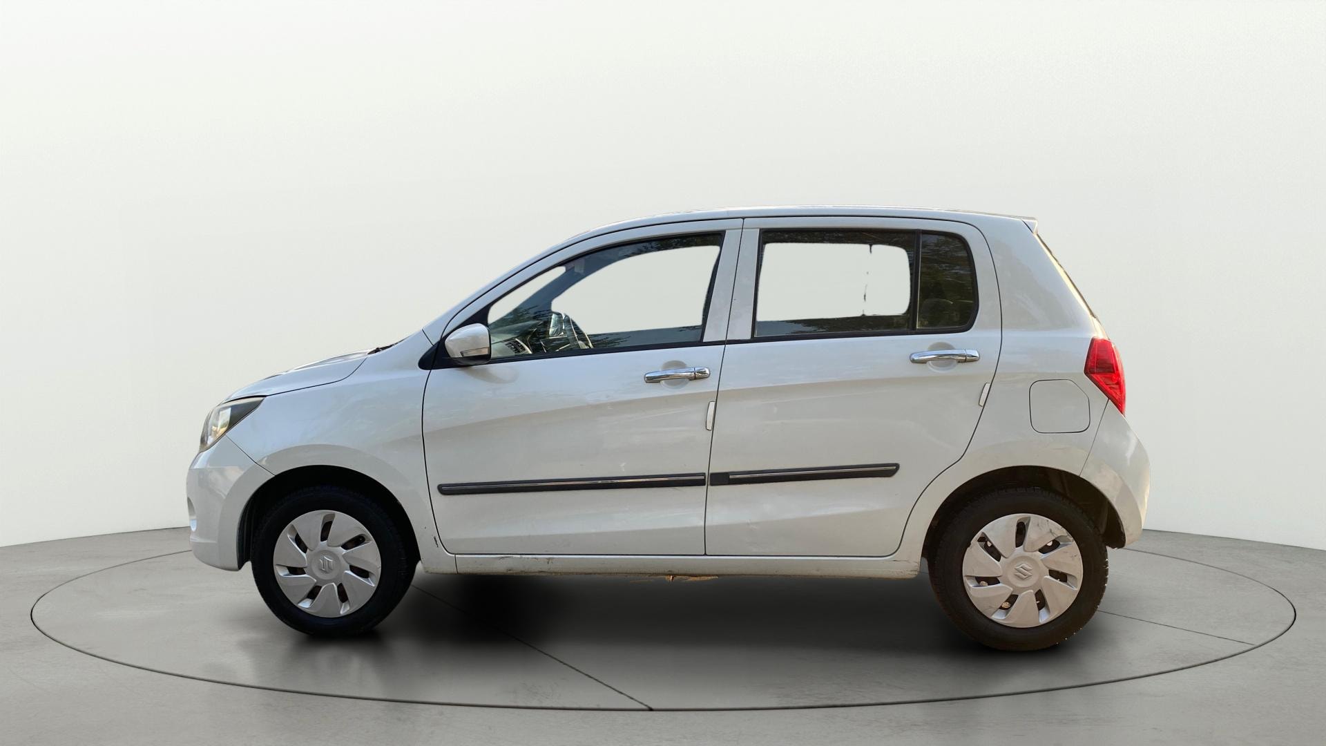 View 2014 Maruti Suzuki 1000 Base Variant Image 5 Used 2014 Maruti Suzuki 1000 Base Variant Image 5