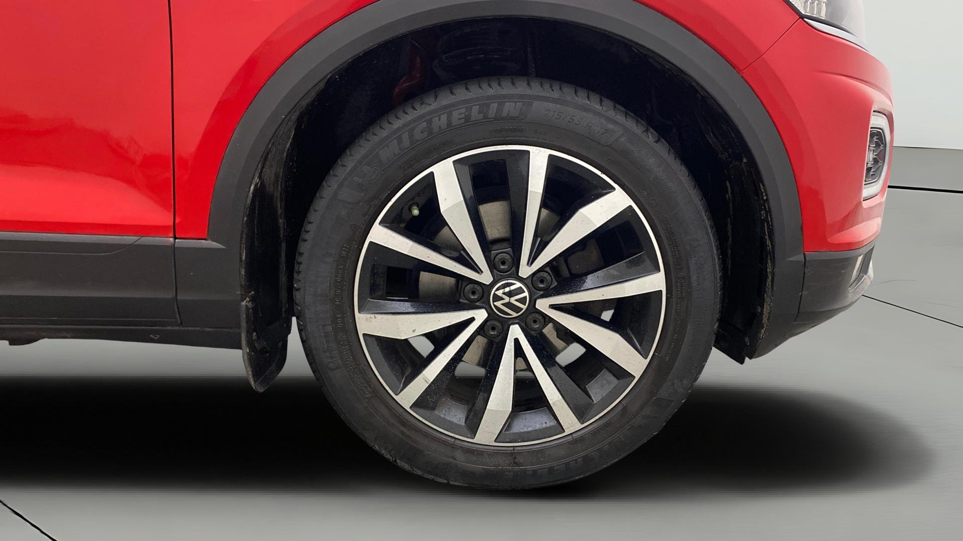 View 2021 Volkswagen T-Roc 1.5 TSI Image 41 Used 2021 Volkswagen T-Roc 1.5 TSI Image 41