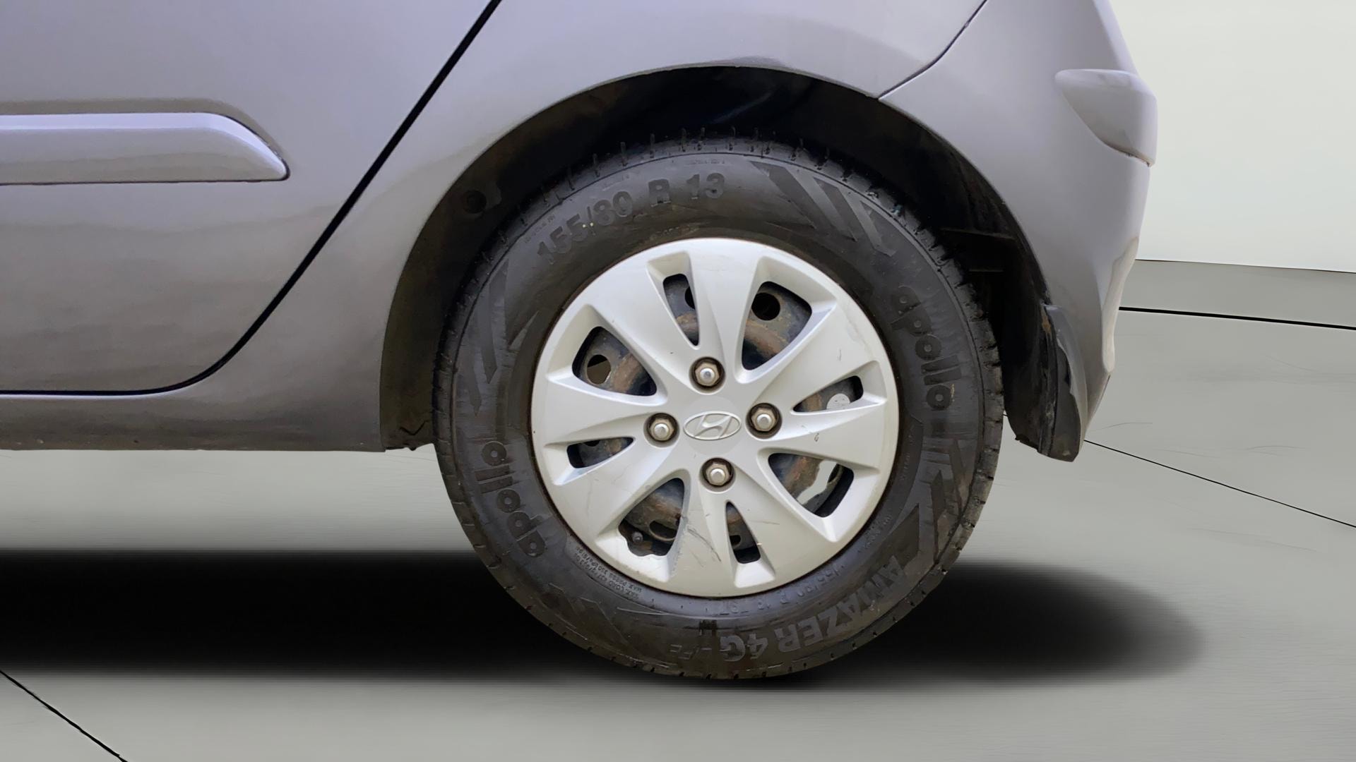 View 2013 Hyundai i10 1.2 Sportz MT Image 11 Used 2013 Hyundai i10 1.2 Sportz MT Image 11