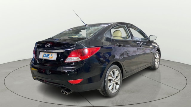 View Hyundai Fluidic Verna Image 42 Used Hyundai Fluidic Verna Image 42