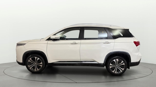 View MG Hector Plus Image 28 Used MG Hector Plus Image 28