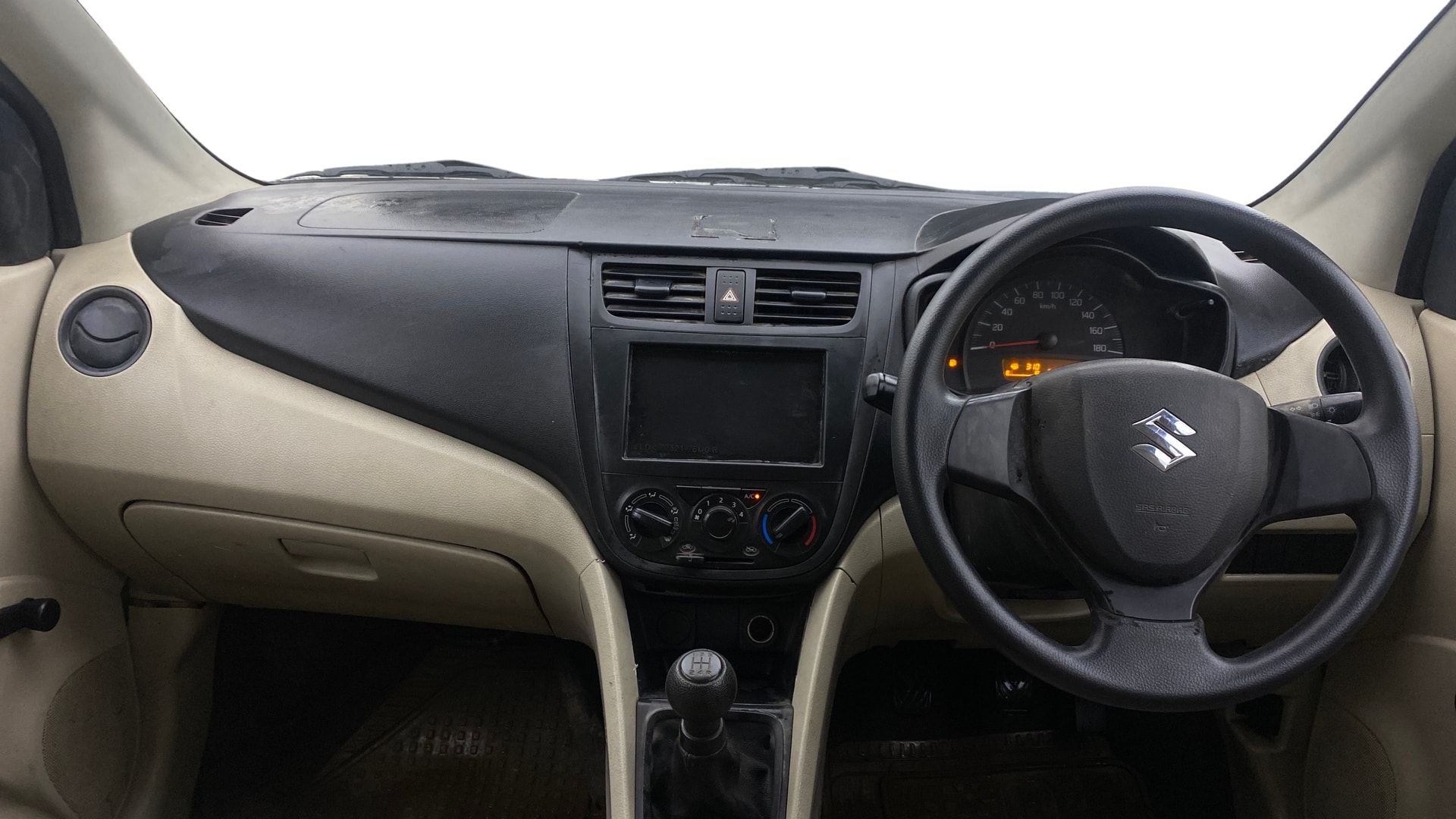 View 2019 Maruti Suzuki 1000 Base Variant Image 15 Used 2019 Maruti Suzuki 1000 Base Variant Image 15