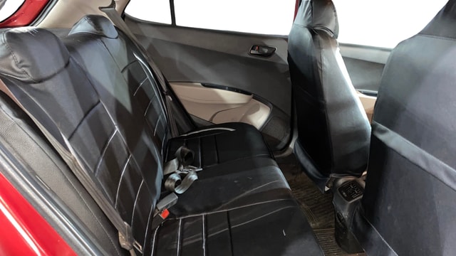 View Hyundai Grand i10 Image 28 Used Hyundai Grand i10 Image 28