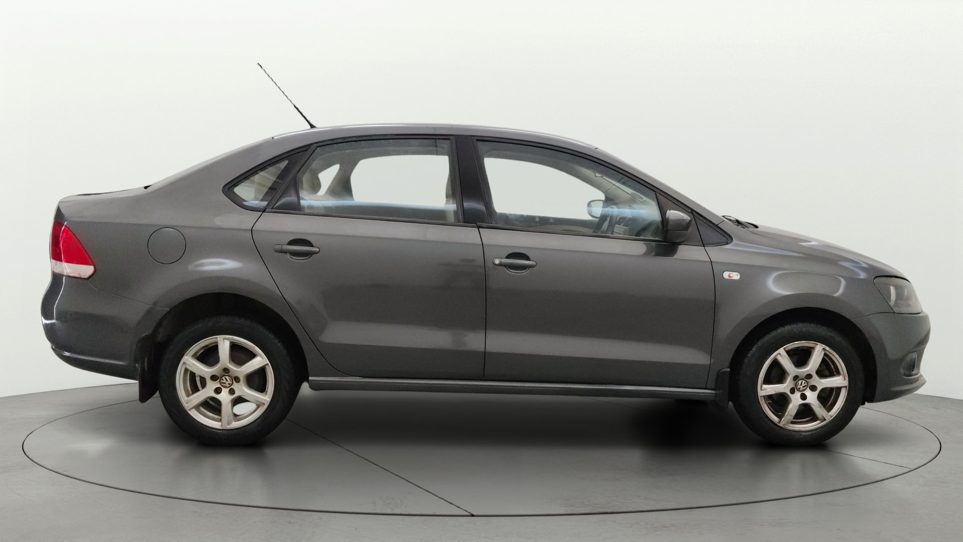 View 2013 Volkswagen Vento 1.2 L TSI Comfortline Petrol AT Image 8 Used 2013 Volkswagen Vento 1.2 L TSI Comfortline Petrol AT Image 8