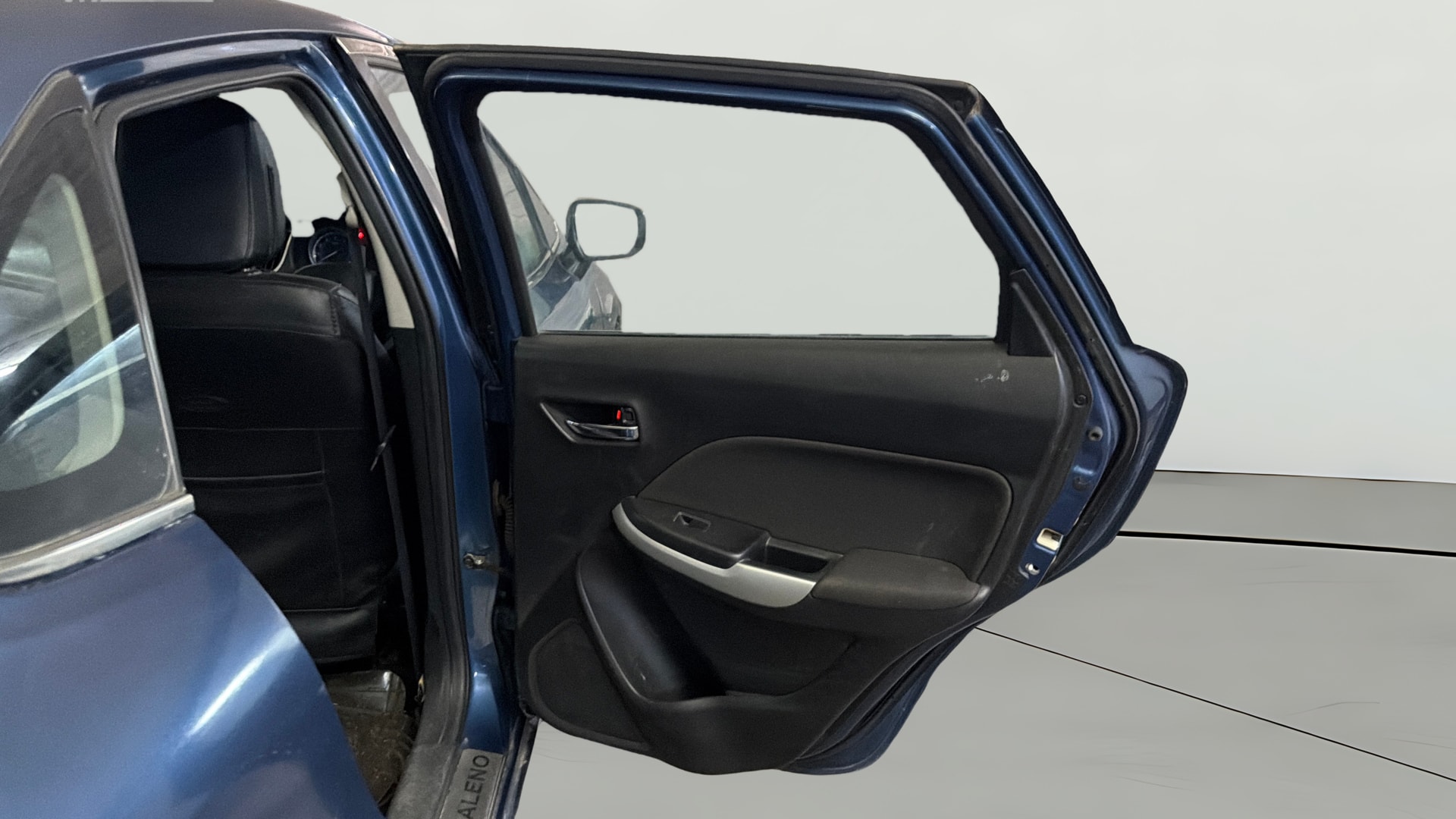 View 2016 Maruti Suzuki 1000 Base Variant Image 7 Used 2016 Maruti Suzuki 1000 Base Variant Image 7