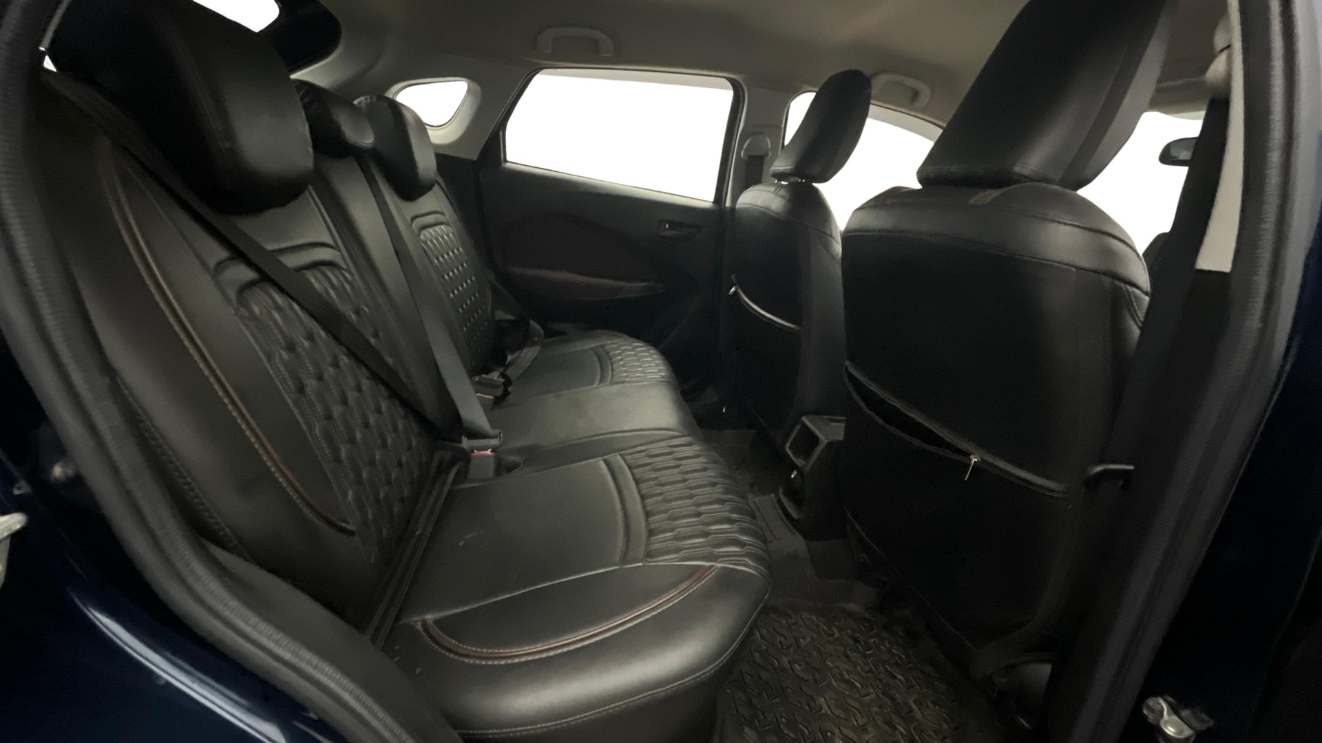 View 2023 Maruti Suzuki 1000 Base Variant Image 34 Used 2023 Maruti Suzuki 1000 Base Variant Image 34